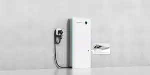 Sigenergy intelligenter Heimspeicher mit angeschlossener Wallbox – elegante Lösung zur Eigenversorgung und E-Mobilität für Ihr Eigenheim